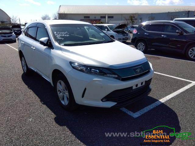 2019 Toyota Harrier (White)