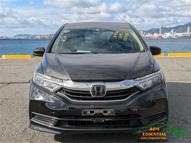 2020 Honda Shuttle – Fully Loaded Hybrid Wagon, Ready to Roll!